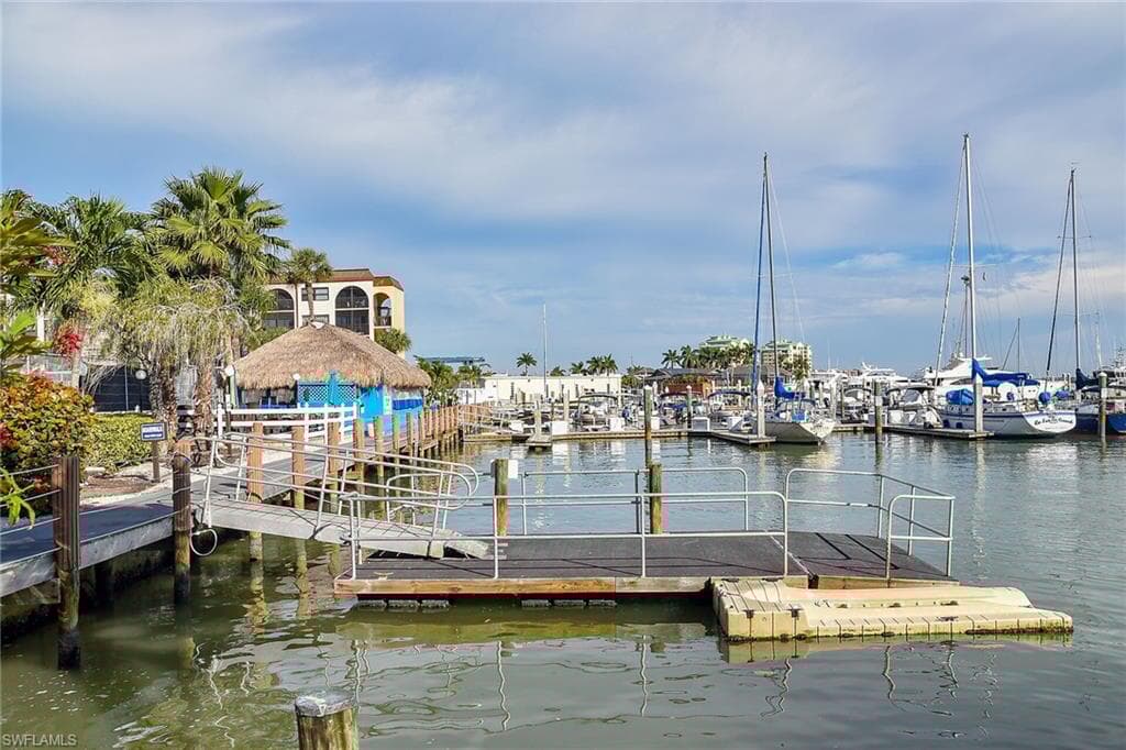 1011 Anglers Cv H205, Marco Island, FL 34145-38