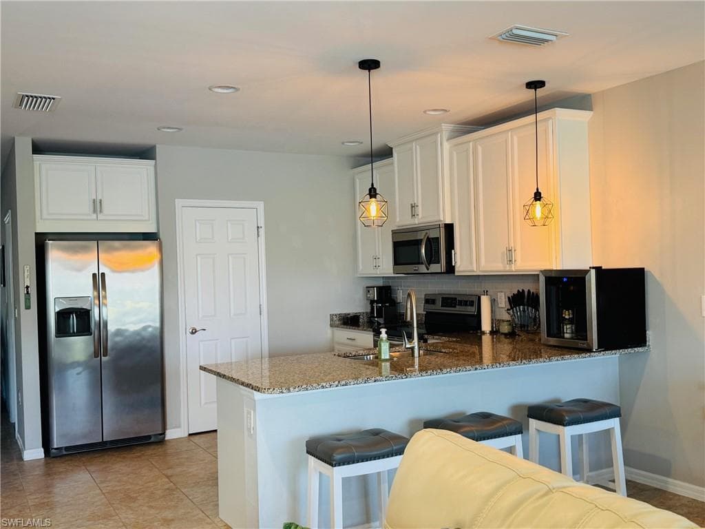 3849 Tilbor Cir, Fort Myers, FL 33916-7