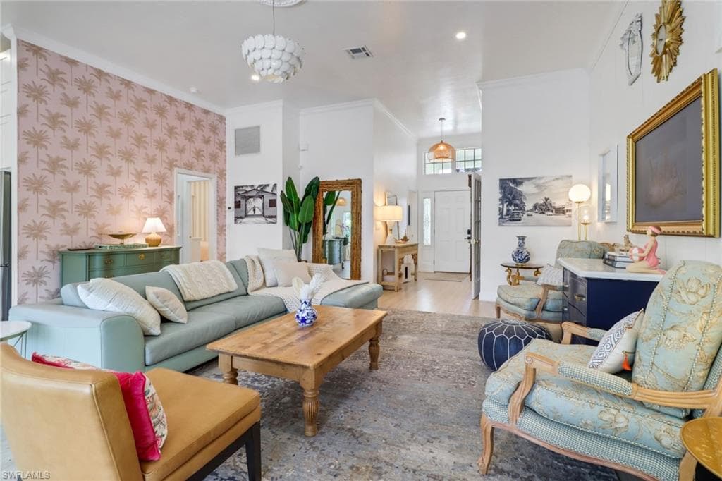 7500 San Miguel Way, Naples, FL 34109-4