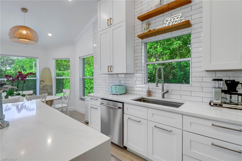 7500 San Miguel Way, Naples, FL 34109-8