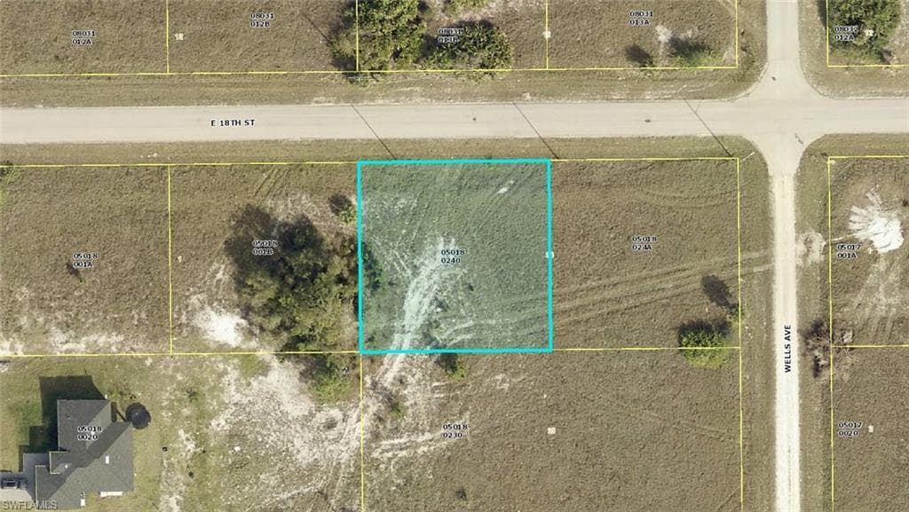 4104 18th St, Lehigh Acres, FL 33972-1