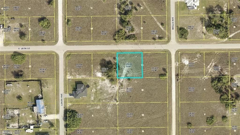 4104 18th St, Lehigh Acres, FL 33972-3