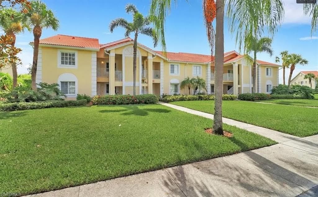 7756 Jewel Ln 102, Naples, FL 34109-1