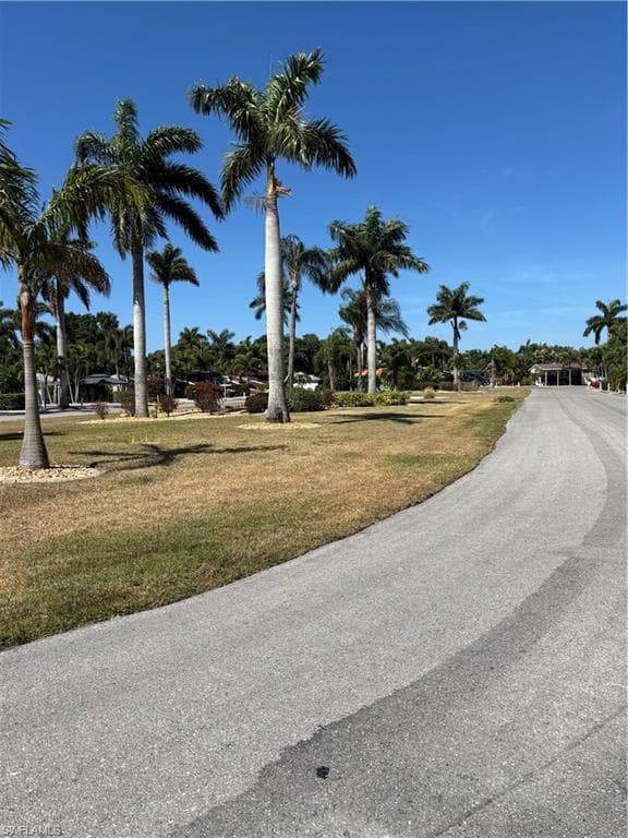 10130 Shadowood Ct, Fort Myers, FL 33905-20