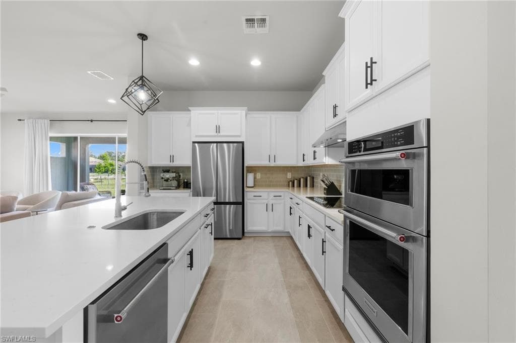 3419 Pilot Cir, Naples, FL 34120-9