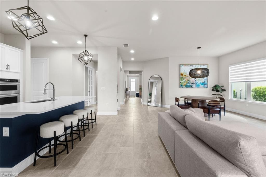 3419 Pilot Cir, Naples, FL 34120-15