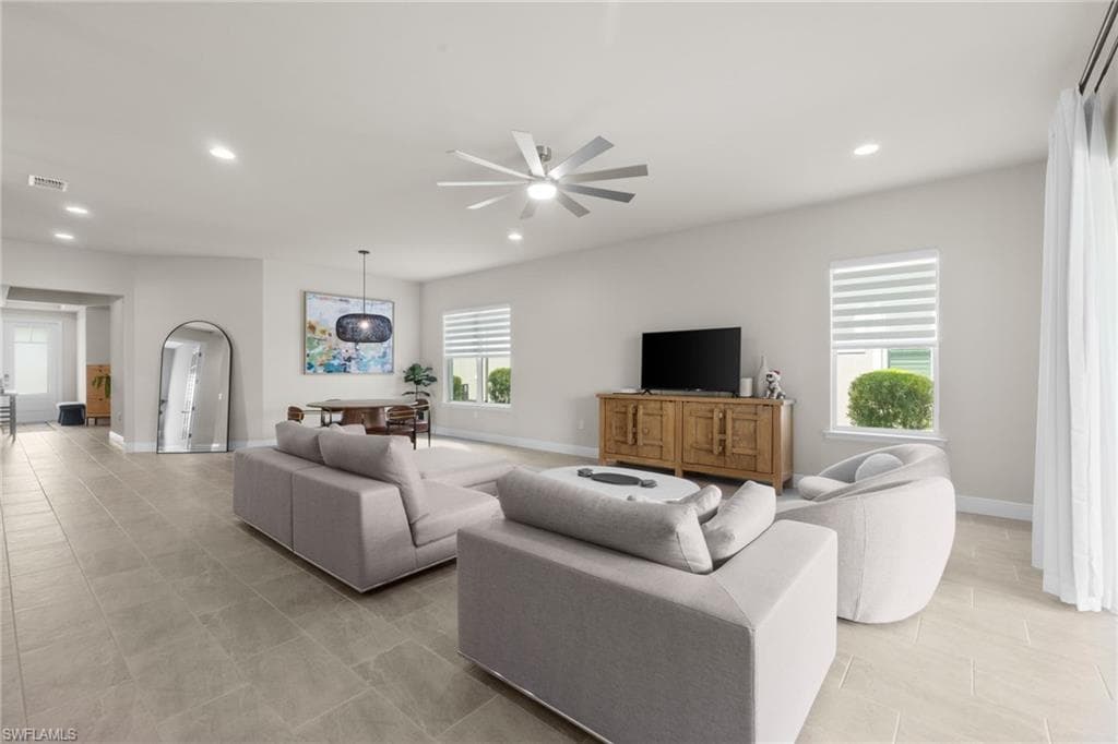 3419 Pilot Cir, Naples, FL 34120-16