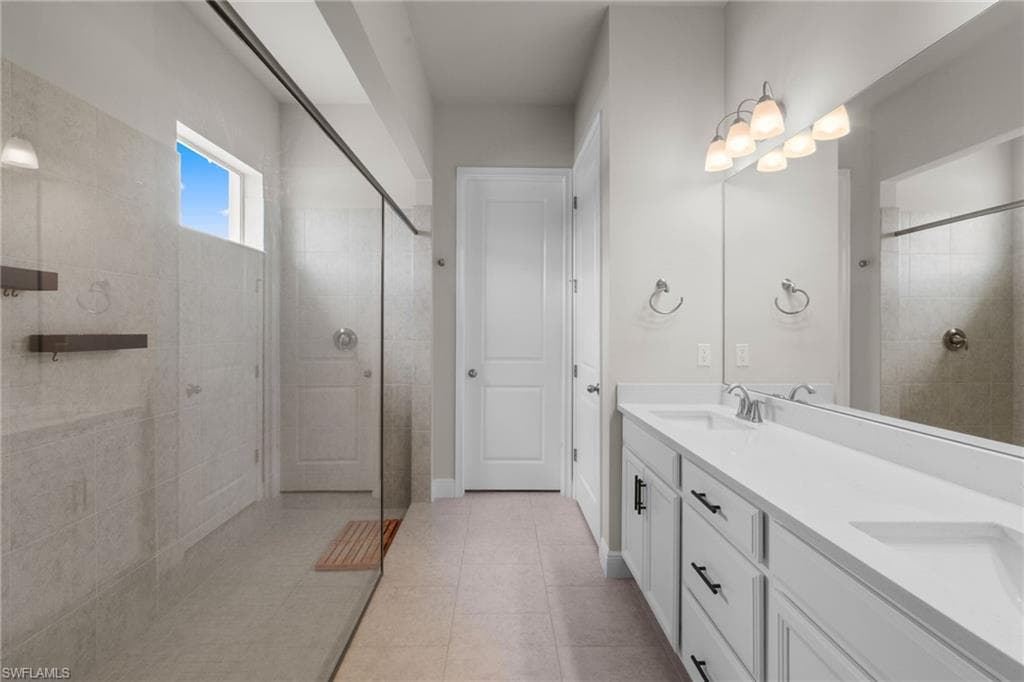 3419 Pilot Cir, Naples, FL 34120-23