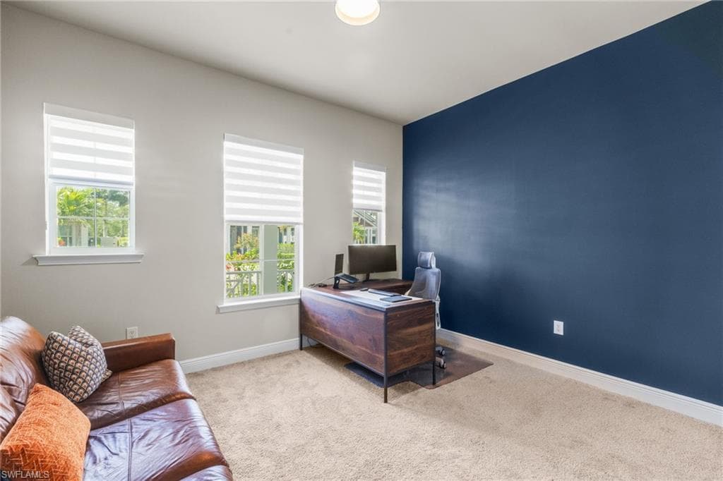 3419 Pilot Cir, Naples, FL 34120-28