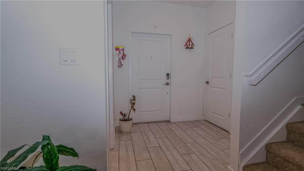 1053 24th Ave, Homestead, FL 33035-17