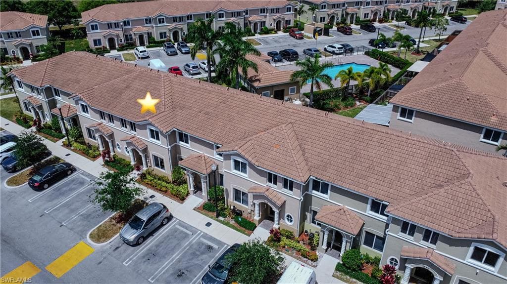 1053 24th Ave, Homestead, FL 33035-40