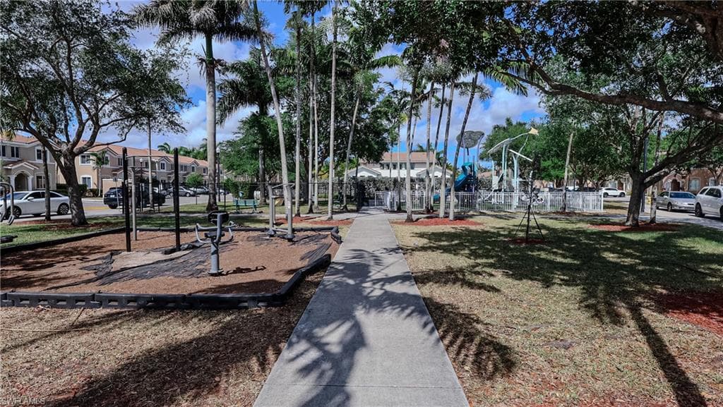 1053 24th Ave, Homestead, FL 33035-43