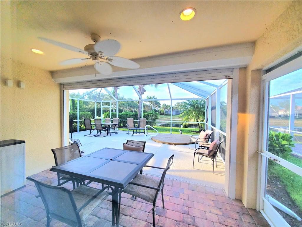 8657 Querce Ct, Naples, FL 34114-4