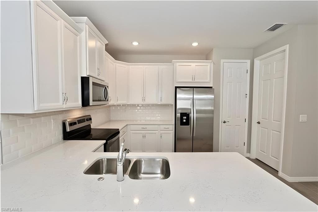 1264 Enbrook Loop, Naples, FL 34114-3