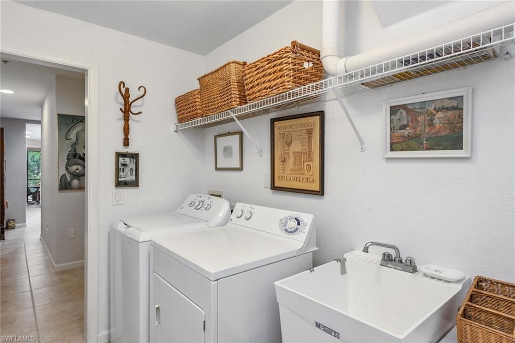 3985 Deer Crossing Ct 103, Naples, FL 34114-17