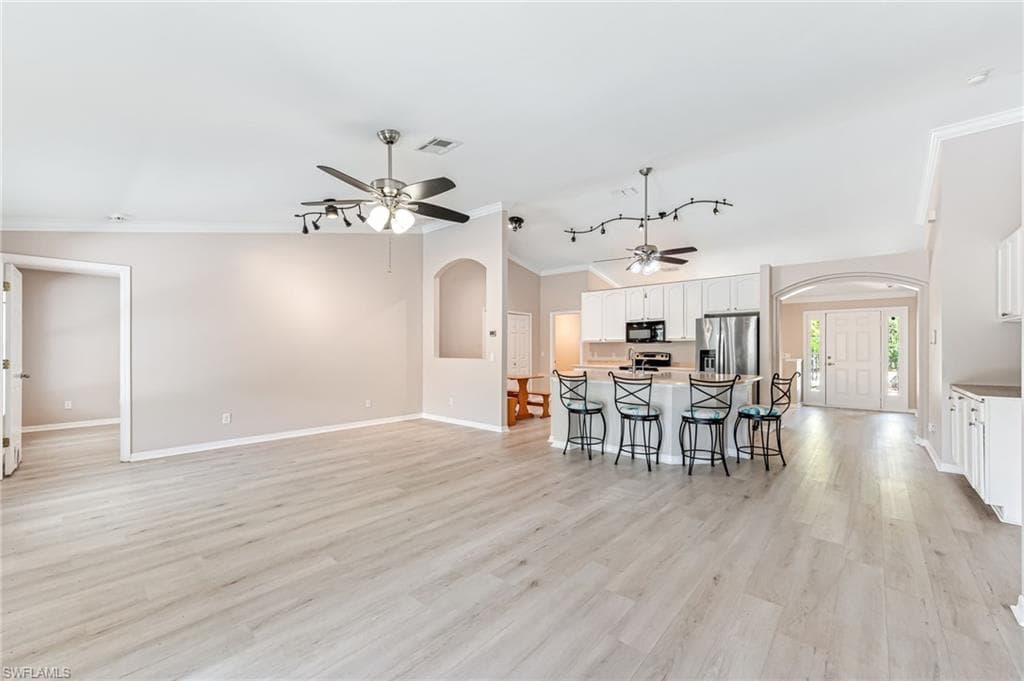 3630 10th Ave SE, Naples, FL 34117-19