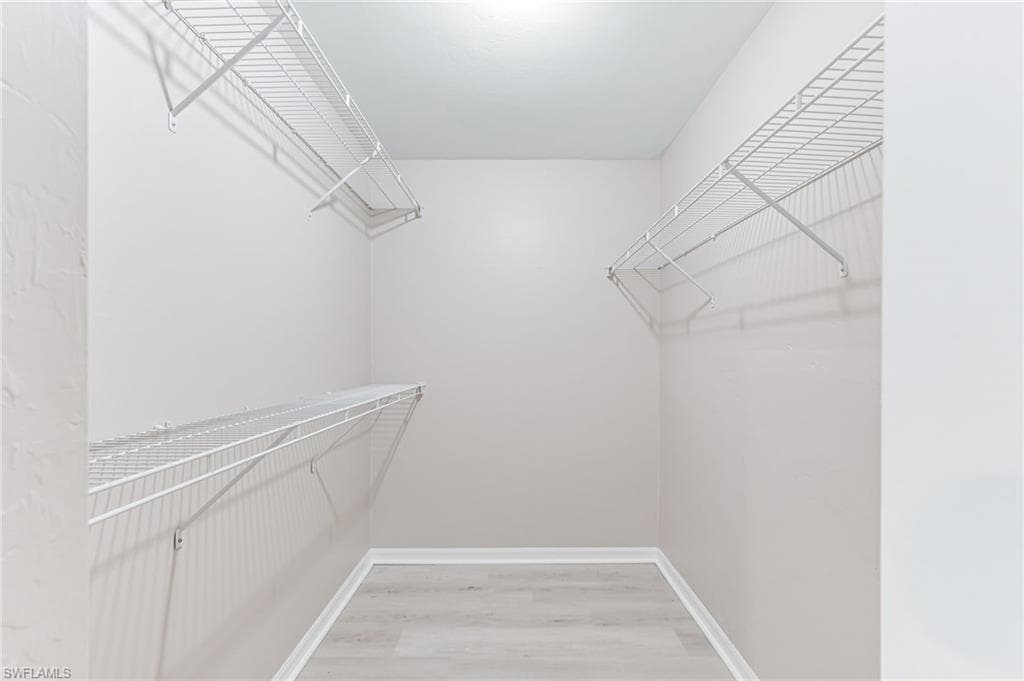3630 10th Ave SE, Naples, FL 34117-26