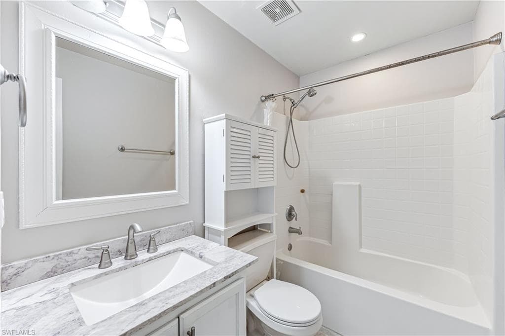 3630 10th Ave SE, Naples, FL 34117-32