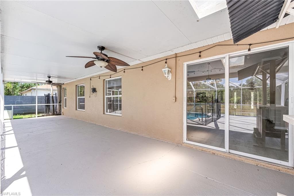 3630 10th Ave SE, Naples, FL 34117-37