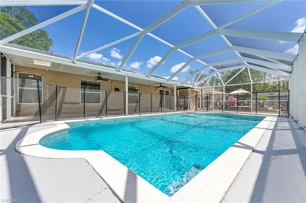 3630 10th Ave SE, Naples, FL 34117-42
