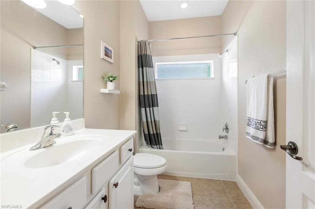15322 Cortona Way, Naples, FL 34120-22