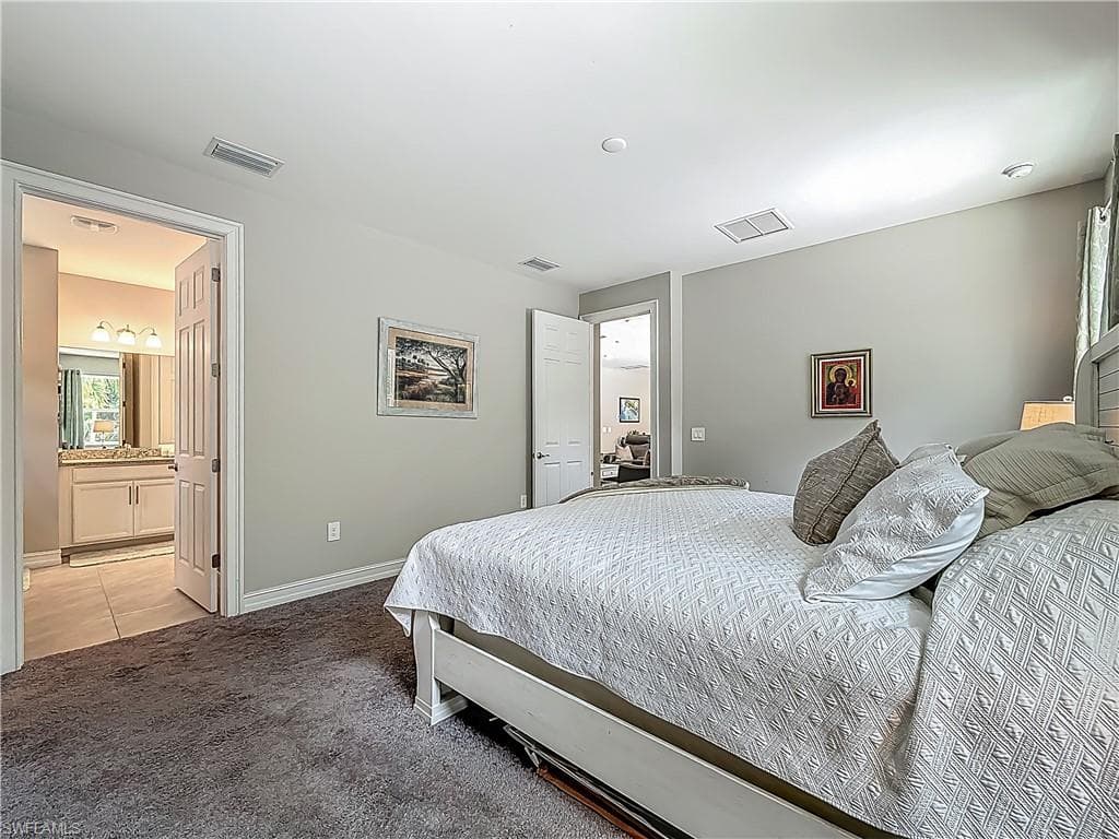 2712 14th Ave SE, Naples, FL 34117-10