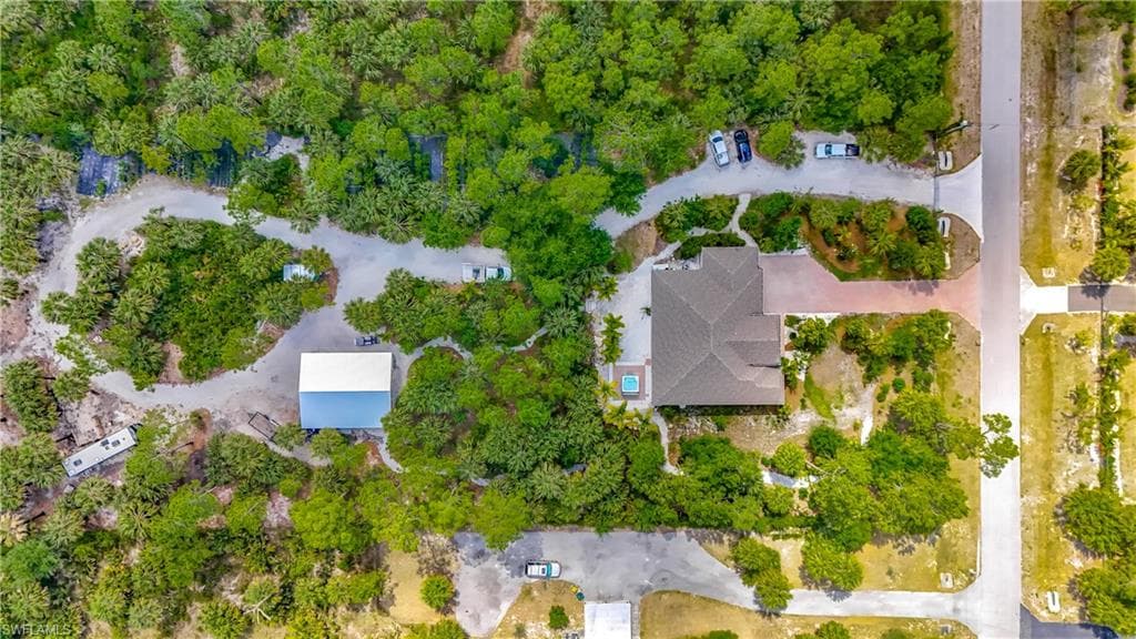2712 14th Ave SE, Naples, FL 34117-2