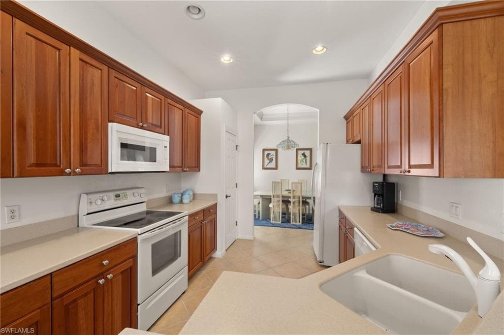 14572 Bellino Ter 202, Bonita Springs, FL 34135-13