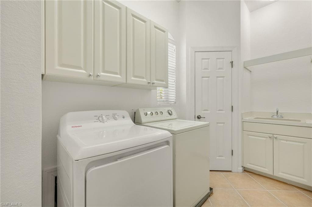 14572 Bellino Ter 202, Bonita Springs, FL 34135-26