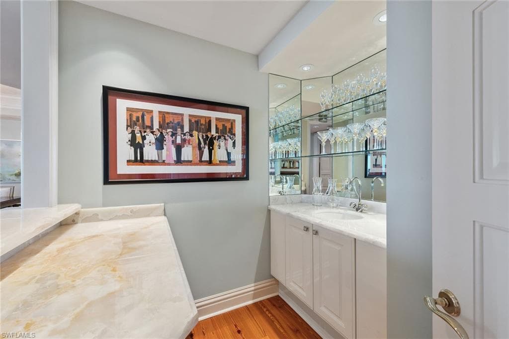 8477 Bay Colony Dr 1102, Naples, FL 34108-11
