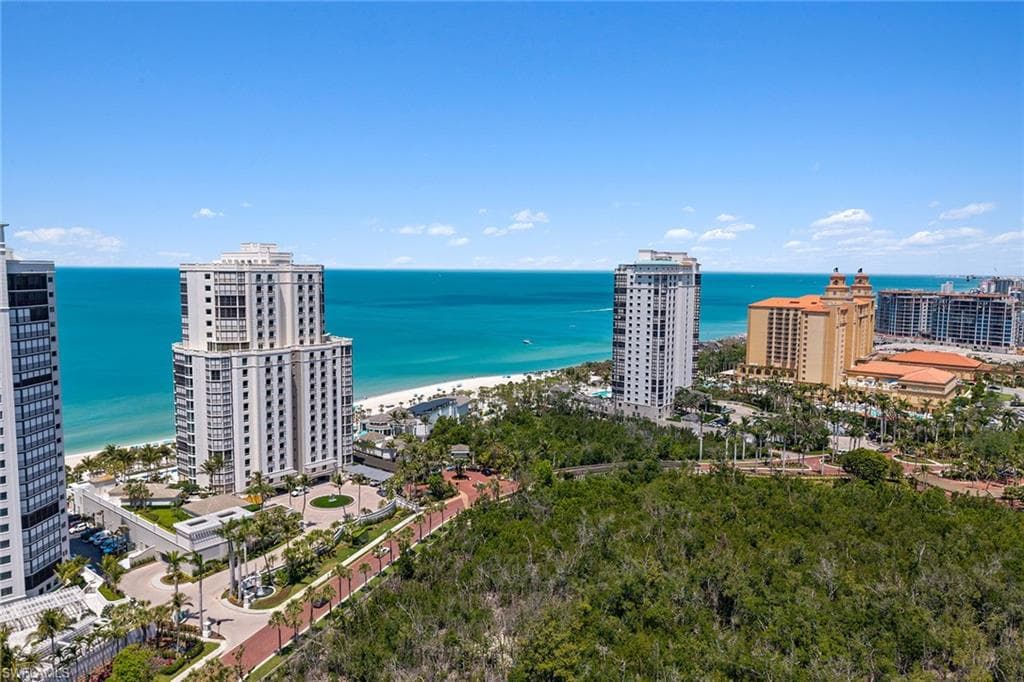 8477 Bay Colony Dr 1102, Naples, FL 34108-39