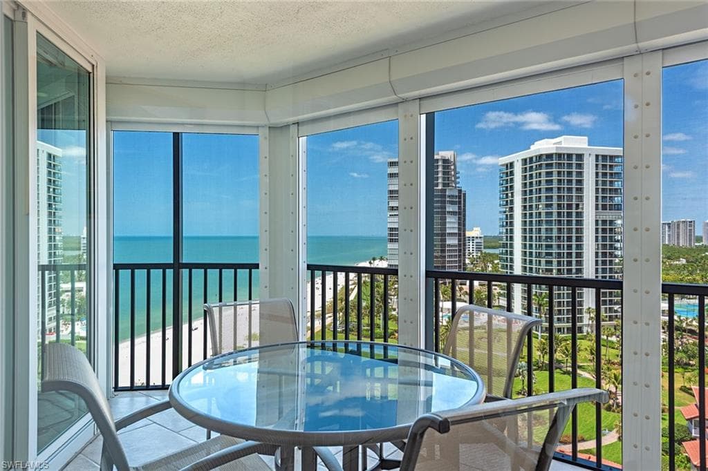 4651 Gulf Shore Blvd N 1106, Naples, FL 34103-13