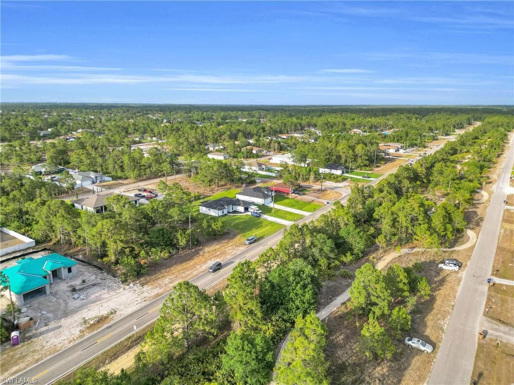 3175 Sunshine Blvd, Lehigh Acres, FL 33971-25