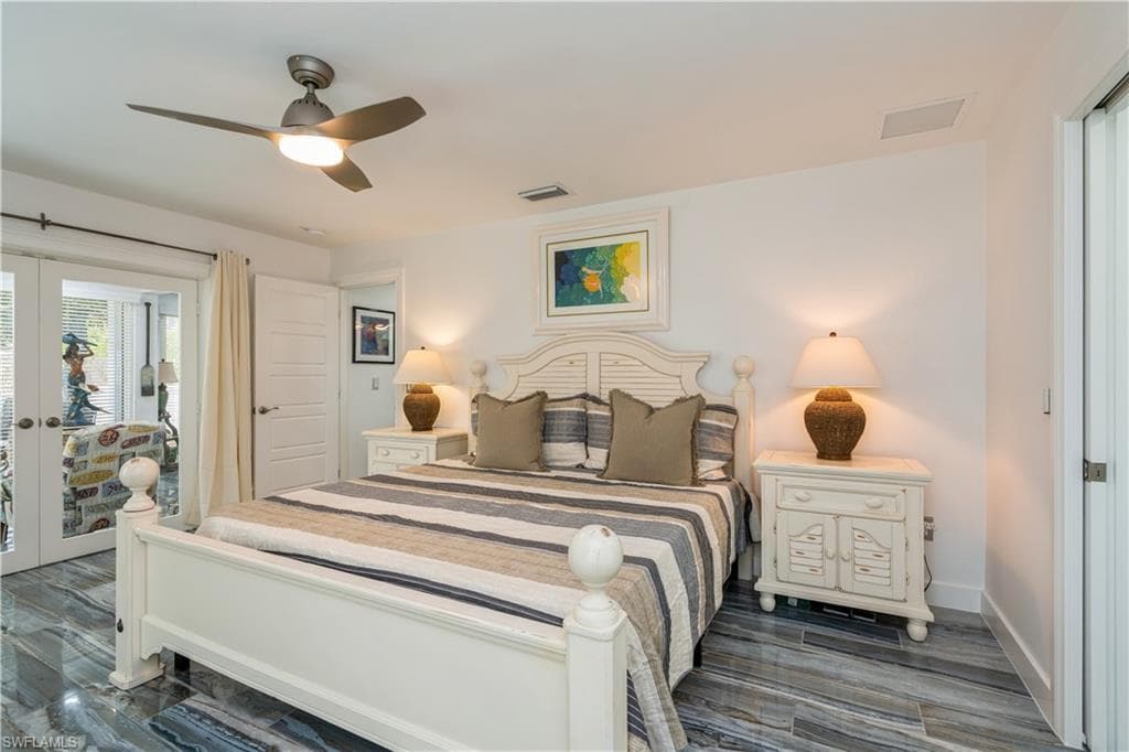 1658 Windmill Ave, Marco Island, FL 34145-25
