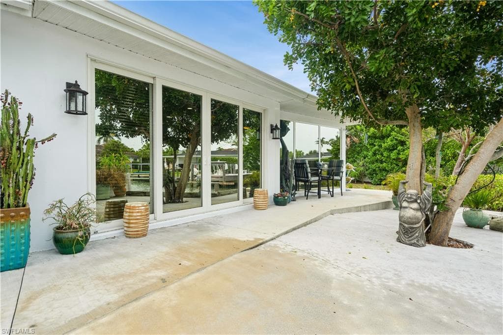 1658 Windmill Ave, Marco Island, FL 34145-29