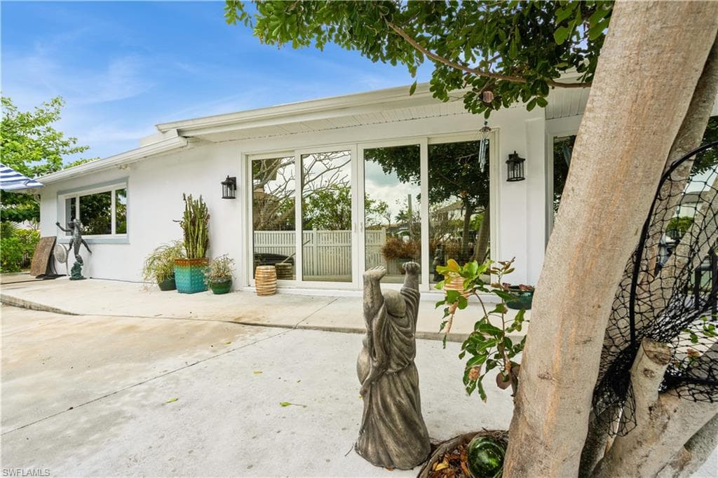 1658 Windmill Ave, Marco Island, FL 34145-31