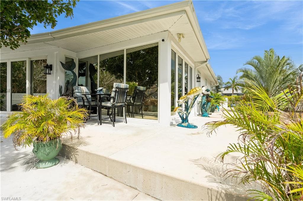 1658 Windmill Ave, Marco Island, FL 34145-33