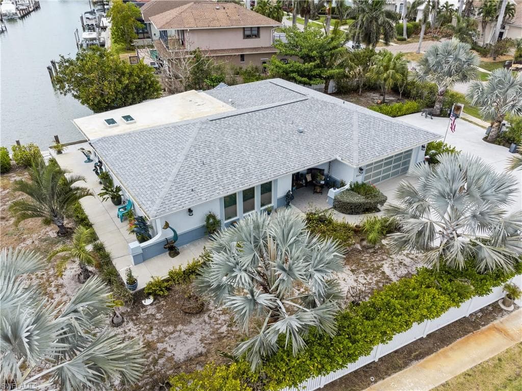 1658 Windmill Ave, Marco Island, FL 34145-46