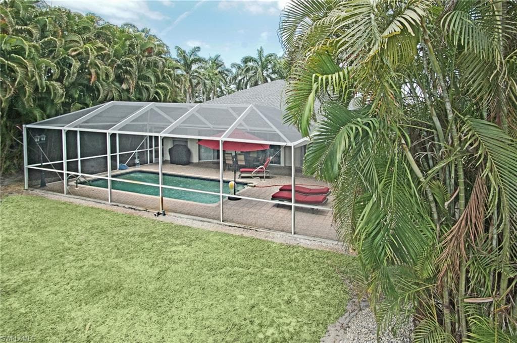 1537 Vintage Ln, Naples, FL 34104-31