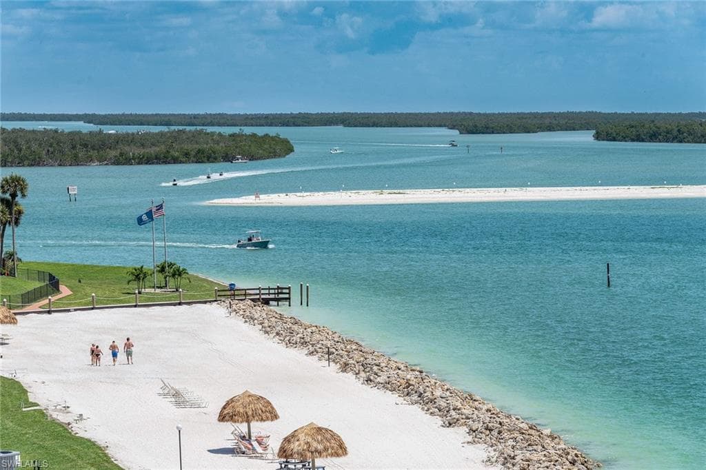 1070 Collier Blvd 802, Marco Island, FL 34145-35