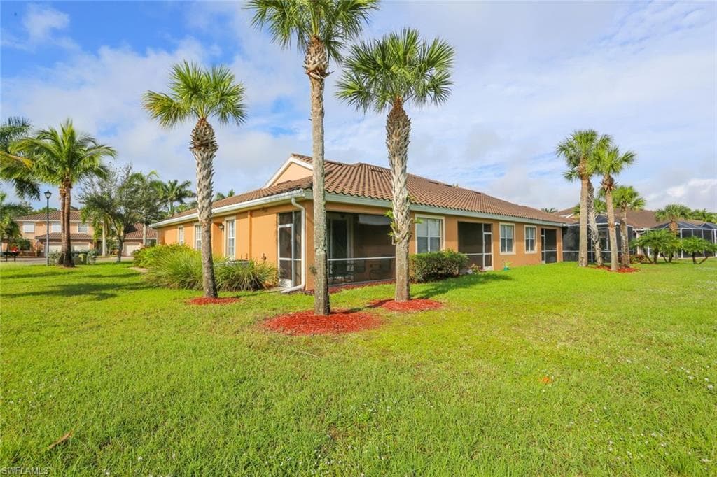 14165 Winchester Ct 203, Naples, FL 34114-14
