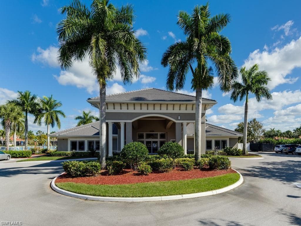 14165 Winchester Ct 203, Naples, FL 34114-16