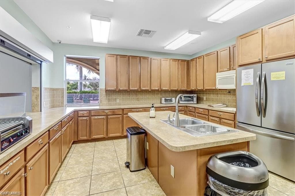 14165 Winchester Ct 203, Naples, FL 34114-21