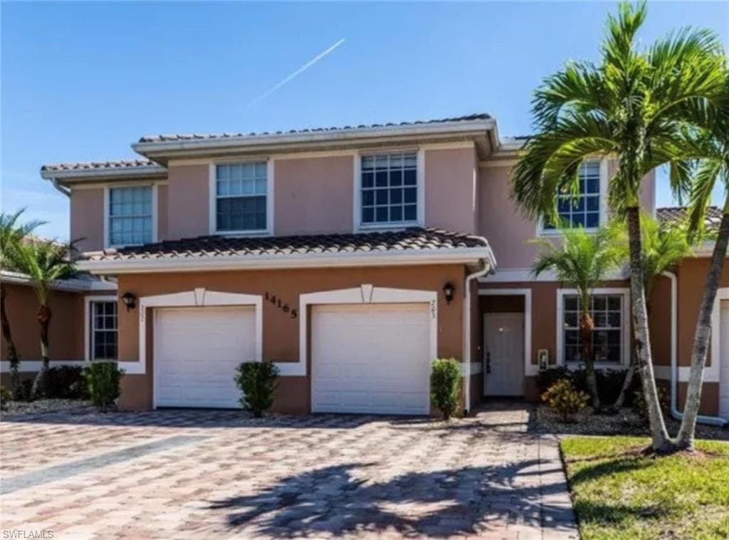 14165 Winchester Ct 203, Naples, FL 34114-2