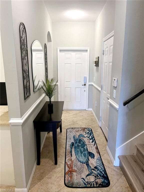 14165 Winchester Ct 203, Naples, FL 34114-3