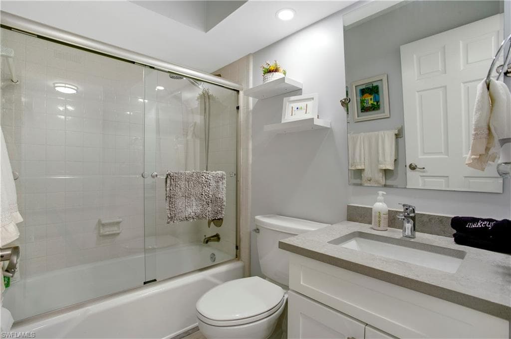 26000 Hickory Blvd 805, Bonita Springs, FL 34134-24