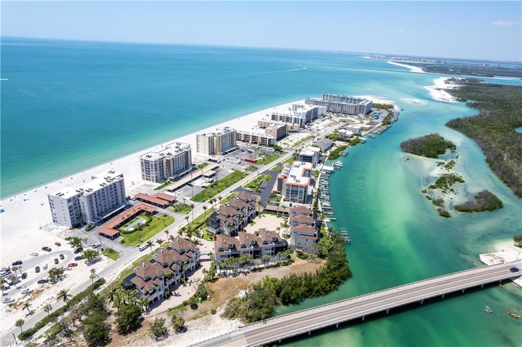 26000 Hickory Blvd 805, Bonita Springs, FL 34134-40