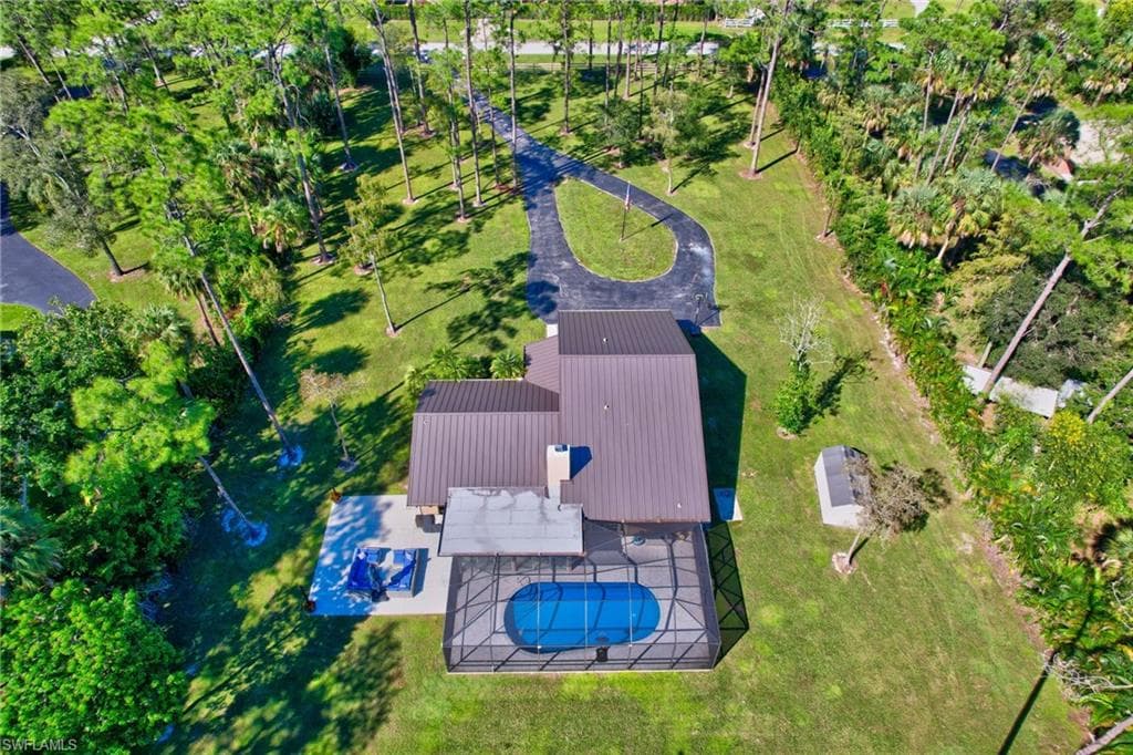 3690 27th Ave SW, Naples, FL 34117-4