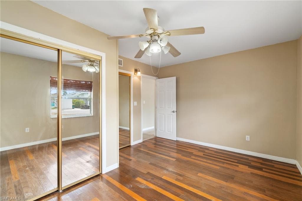 853 95th Ave N, Naples, FL 34108-16