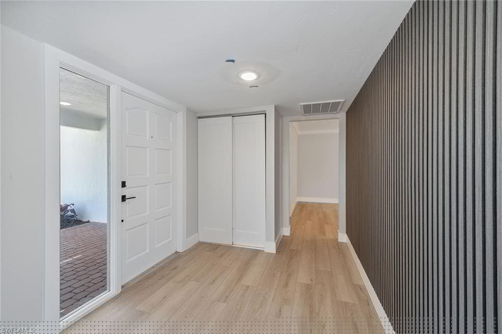 1196 Westlake Blvd, Naples, FL 34103-10
